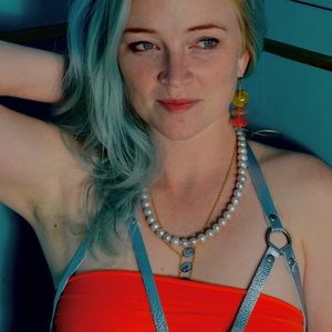 Meet your Posher, Leah